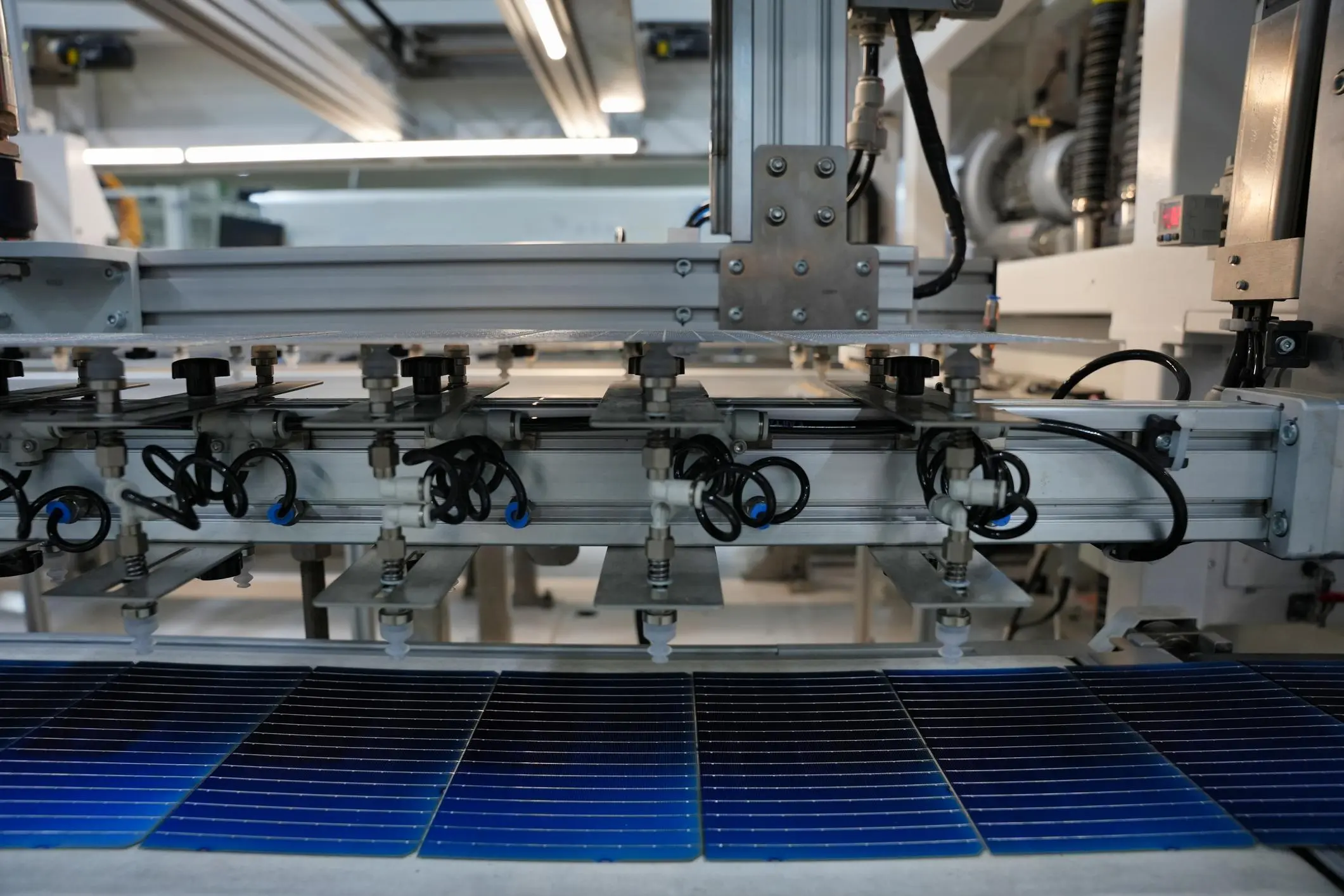 Philadelphia Solar robotic production line